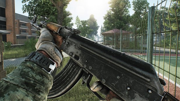 Escape from Tarkov is all about looting and bagging better gear. With patch 0.12.4, however, according to the community, these aspects lack a little too much fun.